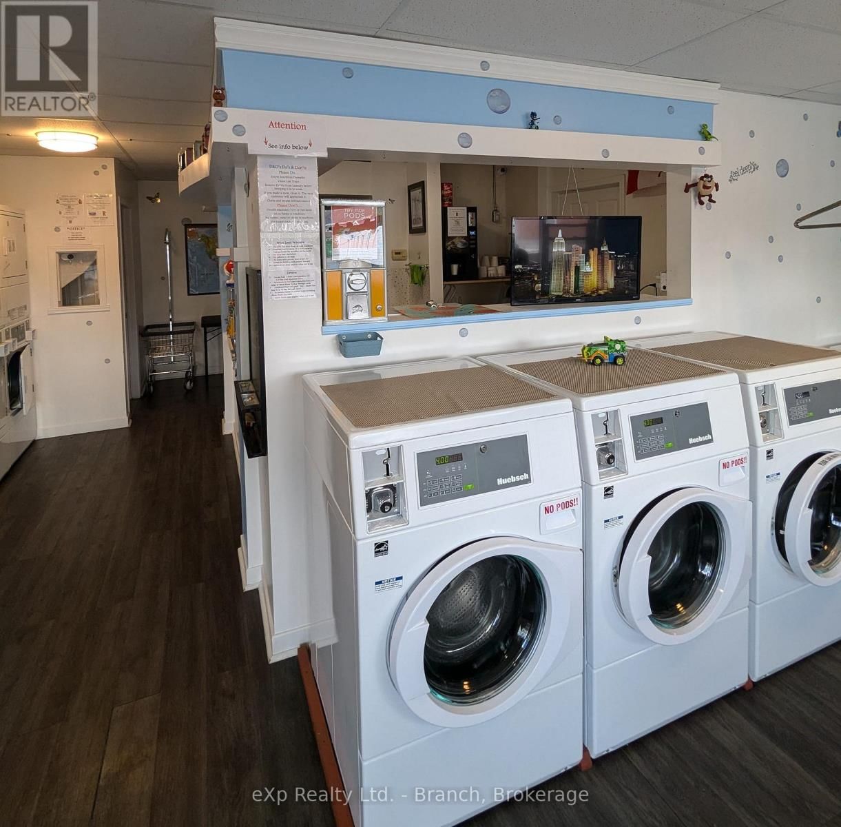 131-133 WHITEWOOD AVENUE Image 21