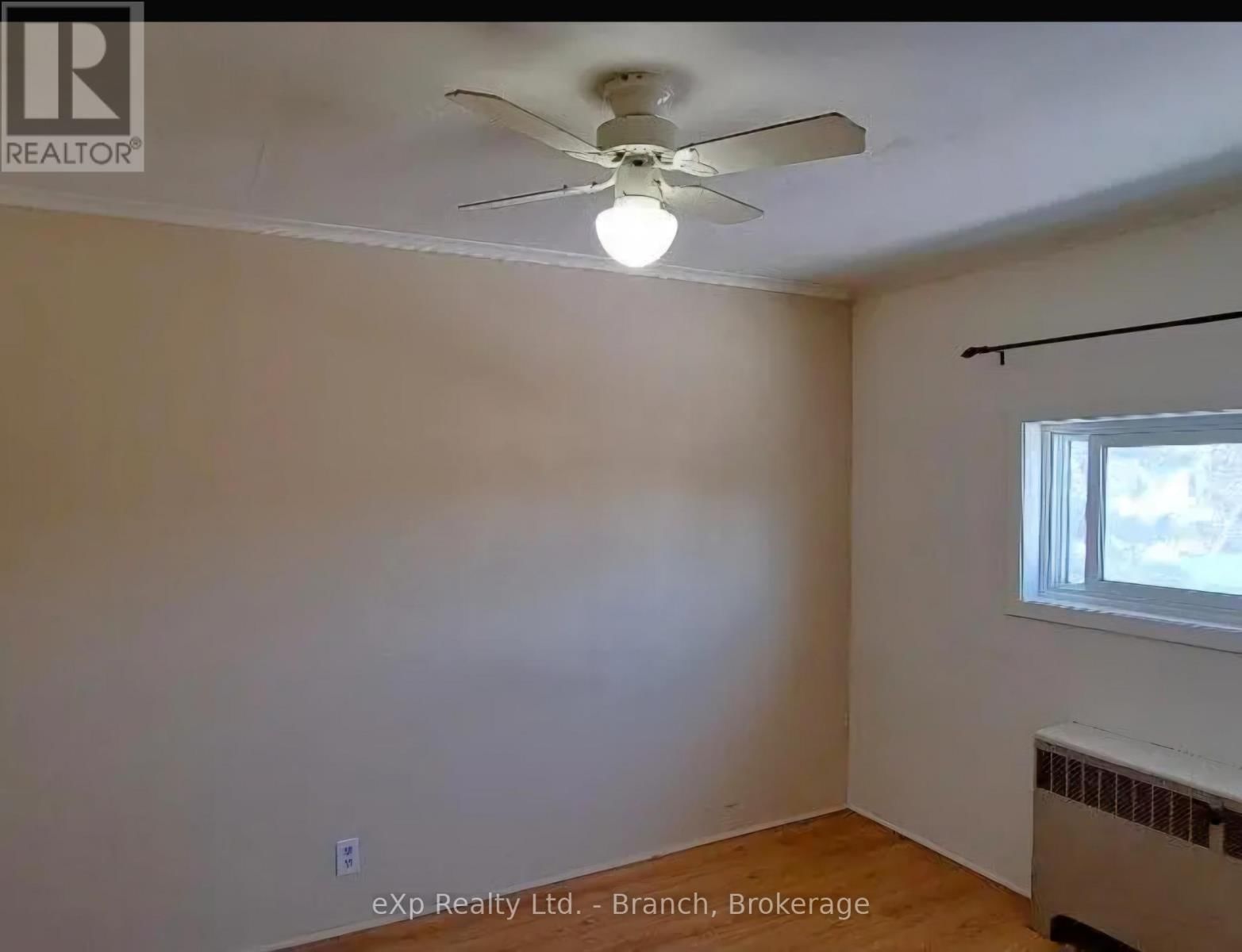131-133 WHITEWOOD AVENUE Image 25