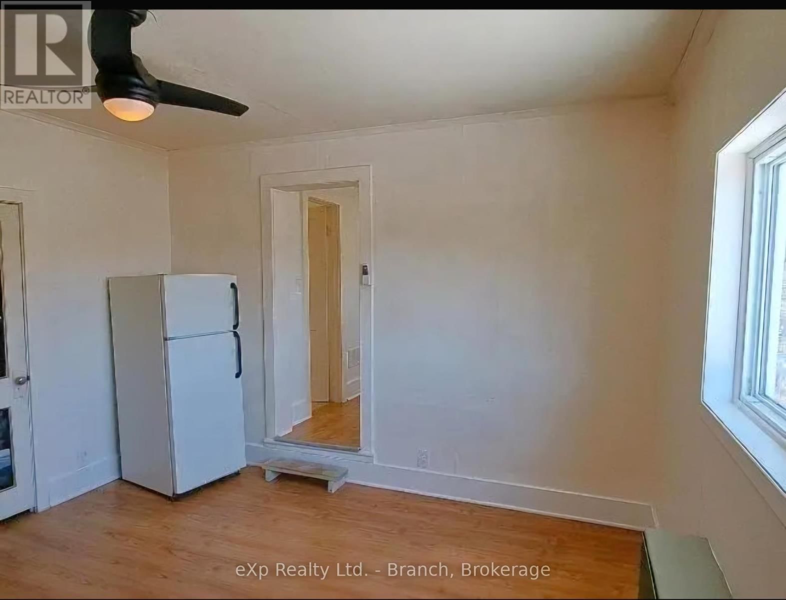 131-133 WHITEWOOD AVENUE Image 26