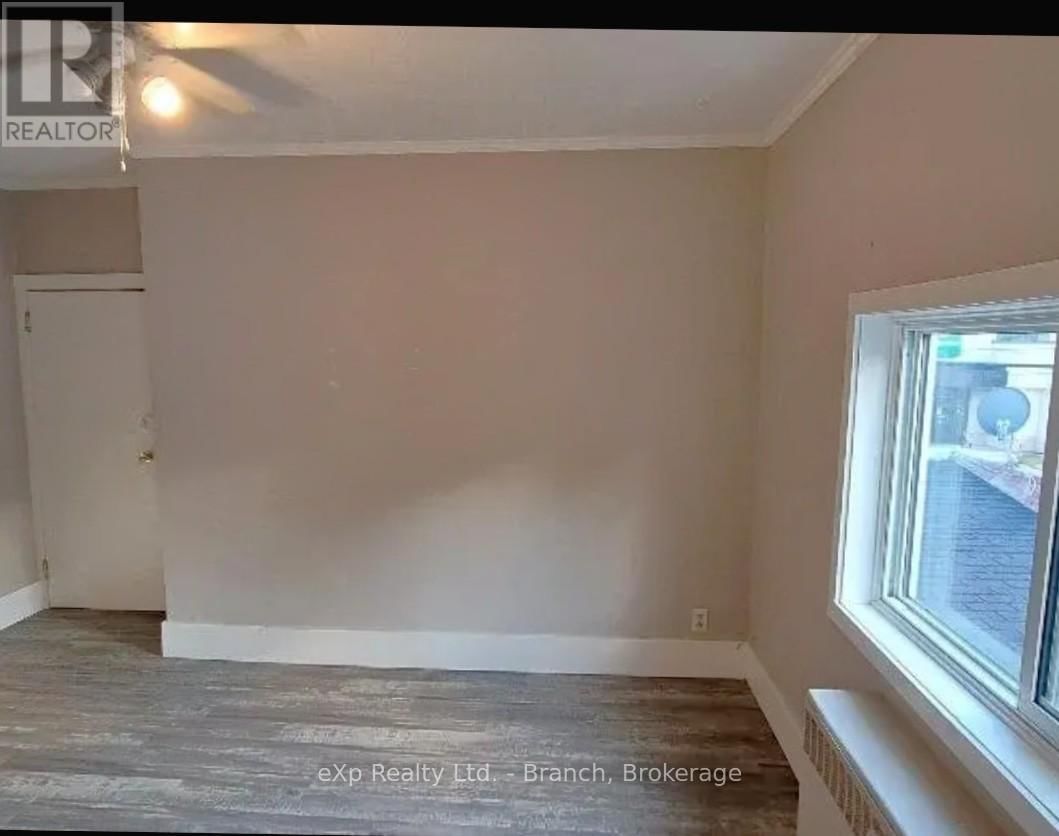 131-133 WHITEWOOD AVENUE Image 29