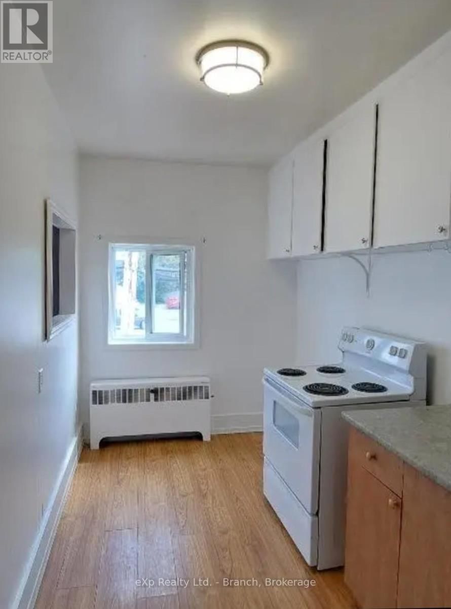 131-133 WHITEWOOD AVENUE Image 38