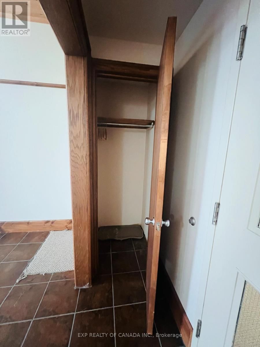 7 - 251 THIRD AVENUE Image 3