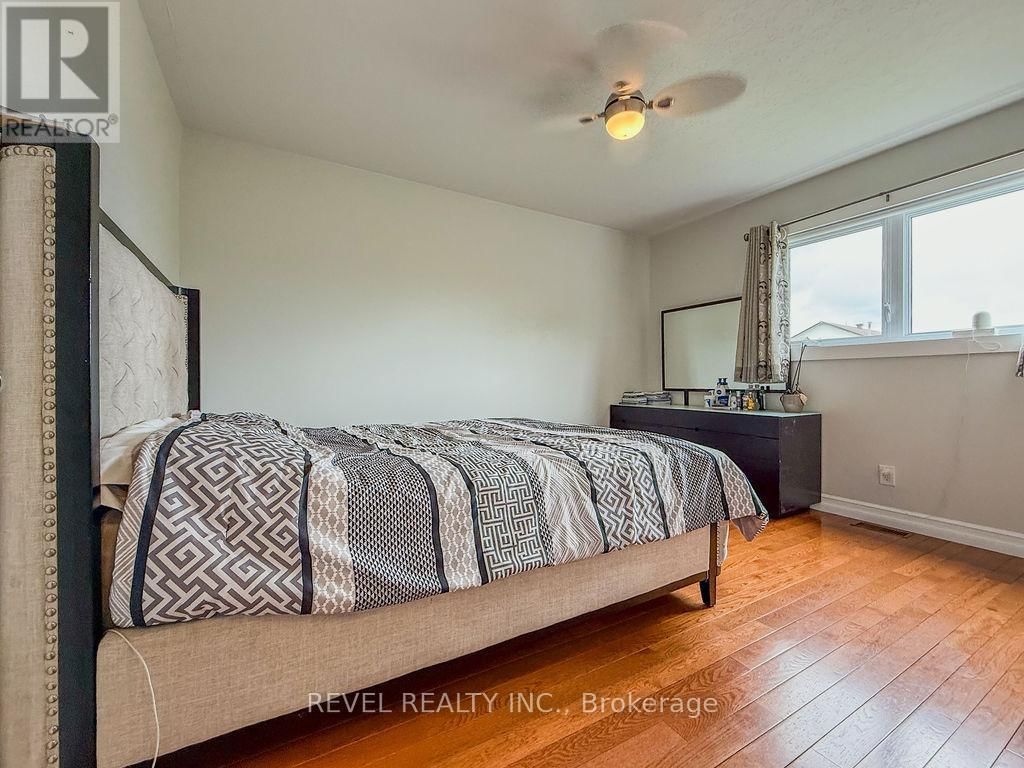 265 CEDAR STREET NORTH Image 12