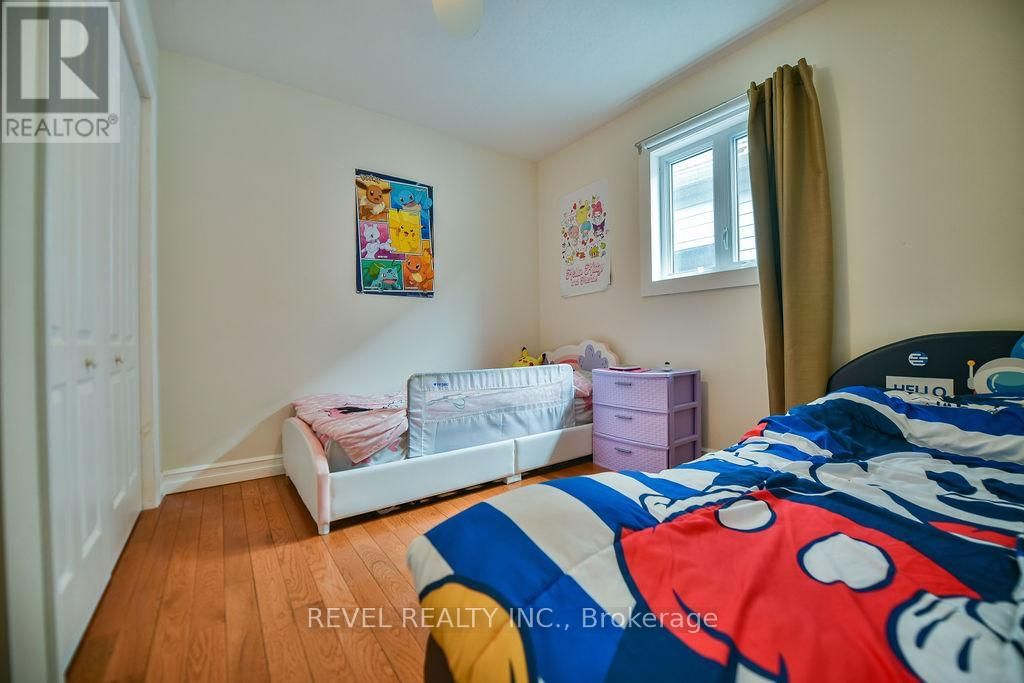 265 CEDAR STREET NORTH Image 18