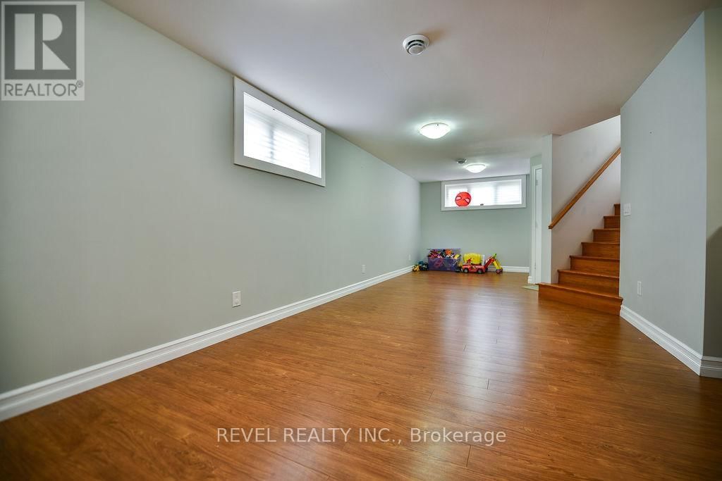 265 CEDAR STREET NORTH Image 20