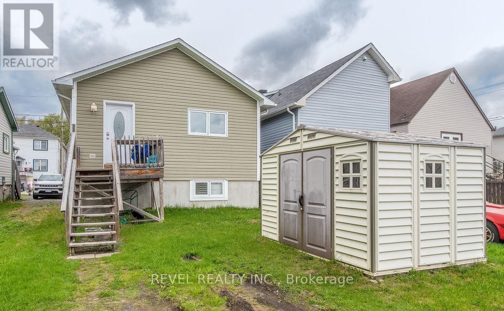 265 CEDAR STREET NORTH Image 30