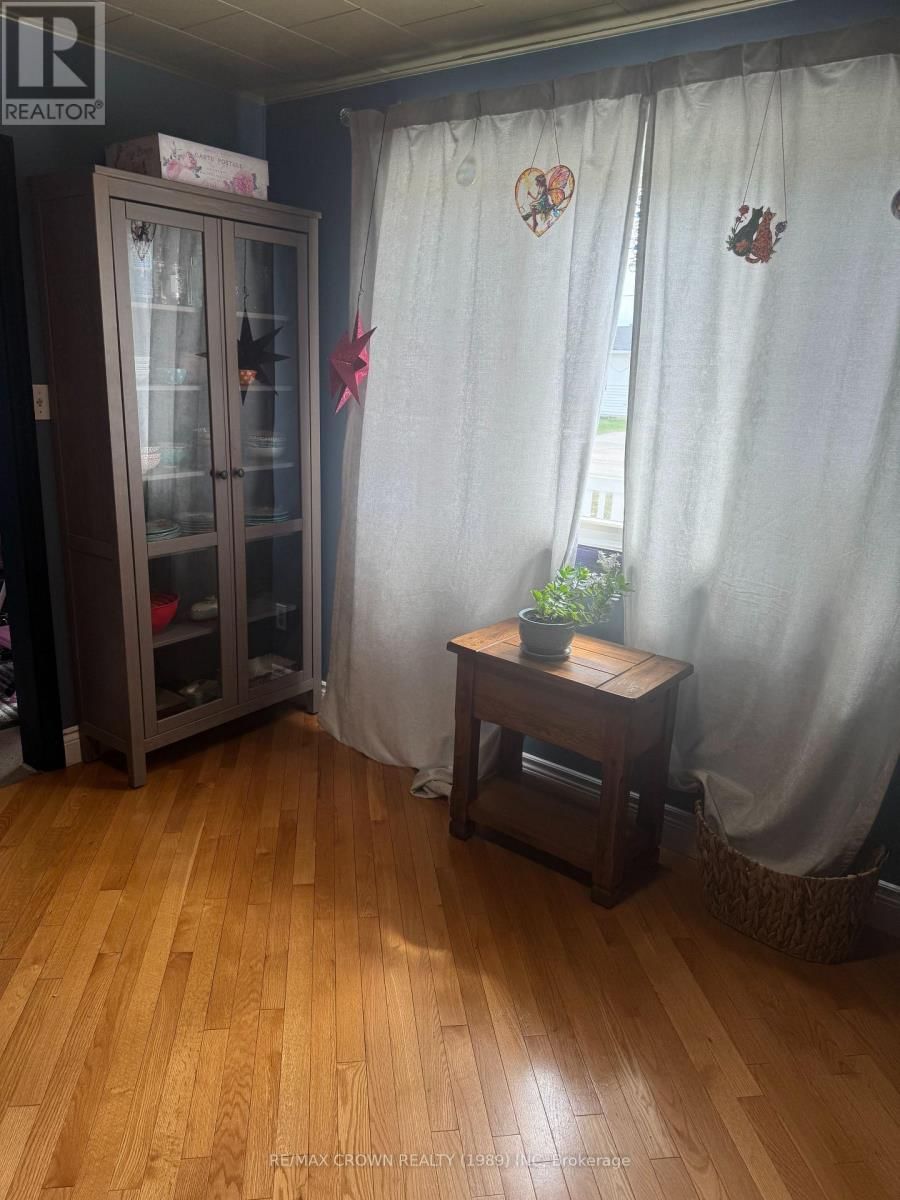 35 GAUTHIER STREET Image 15