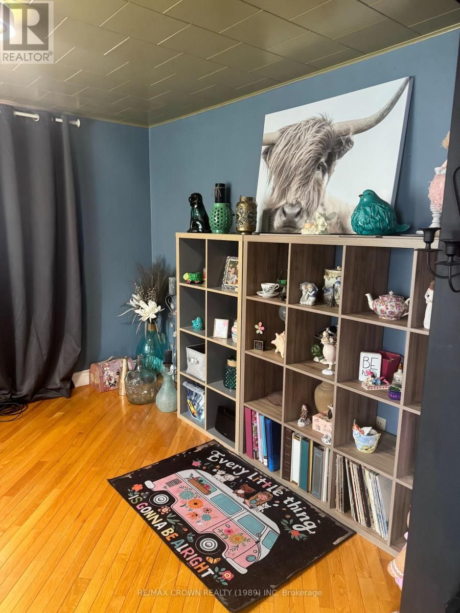 35 GAUTHIER STREET Image 17