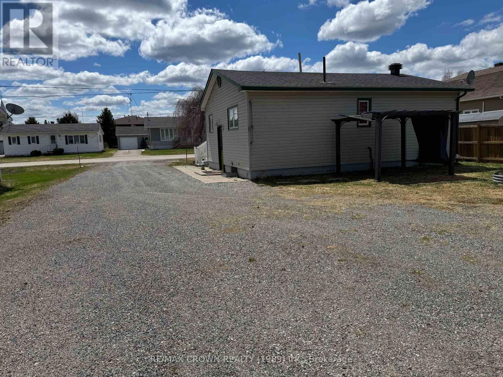 35 GAUTHIER STREET Image 2