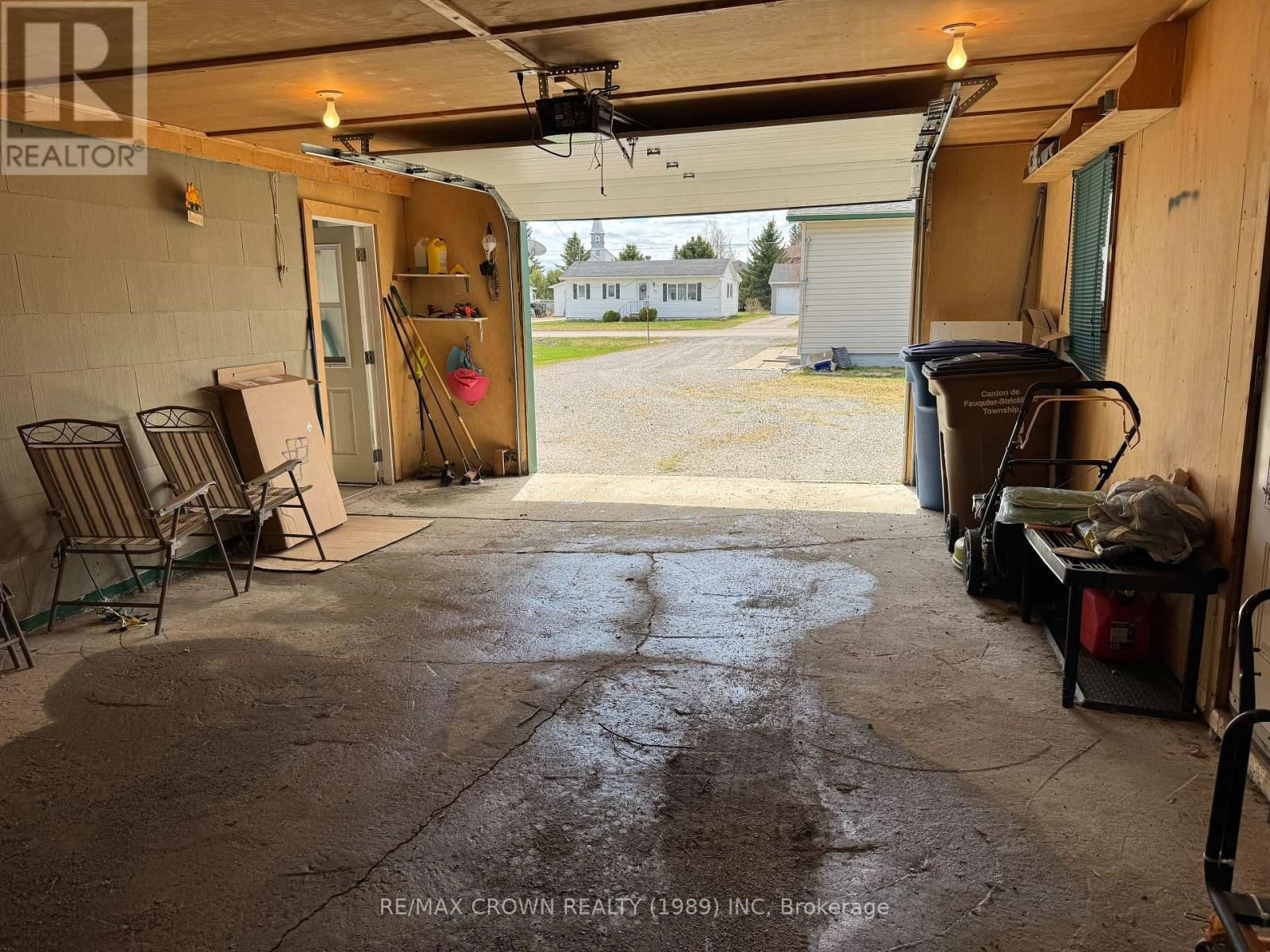 35 GAUTHIER STREET Image 36