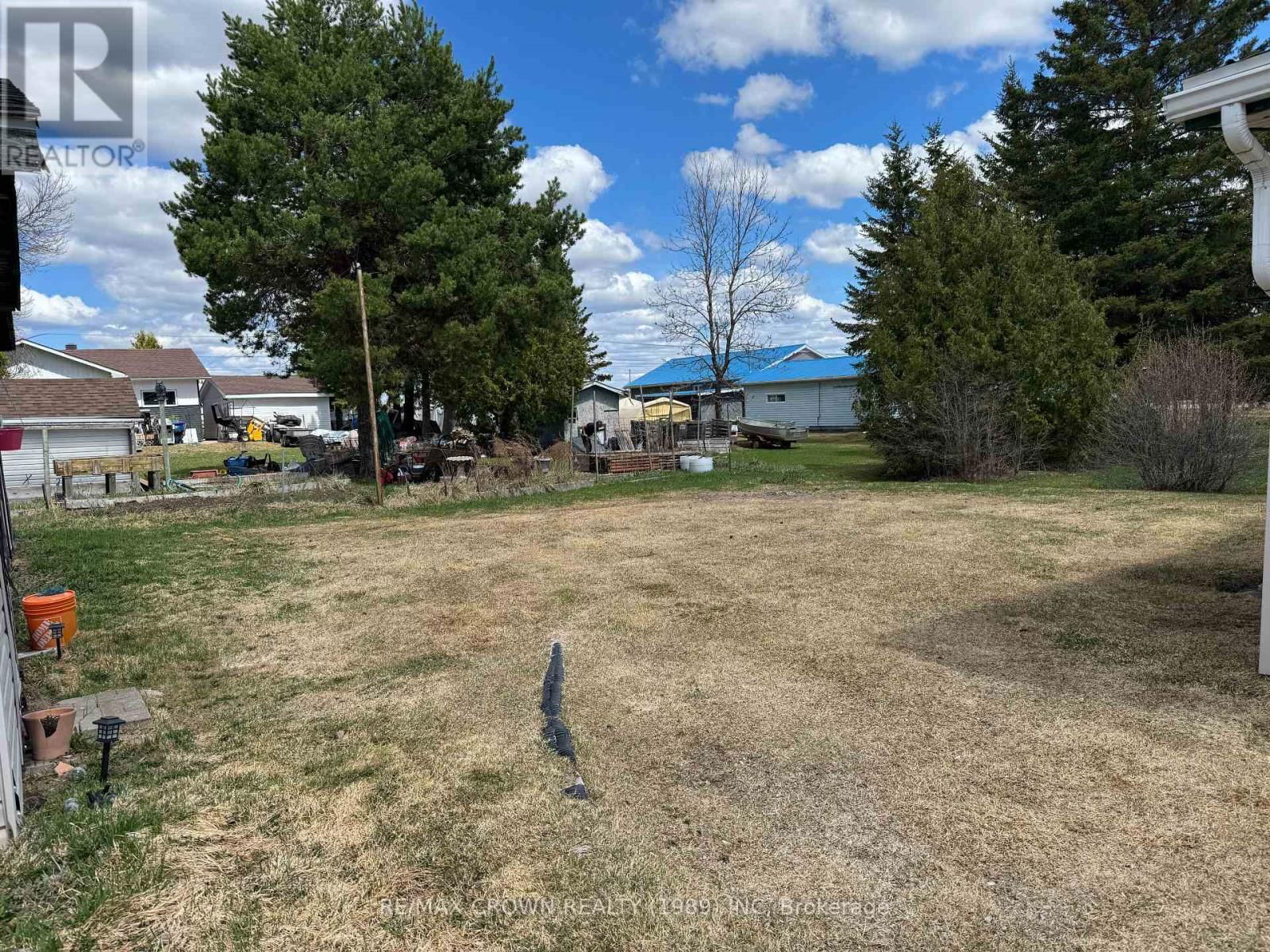 35 GAUTHIER STREET Image 46