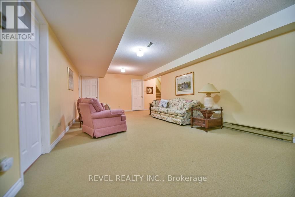1255 SHIRLEY STREET NORTH Image 29