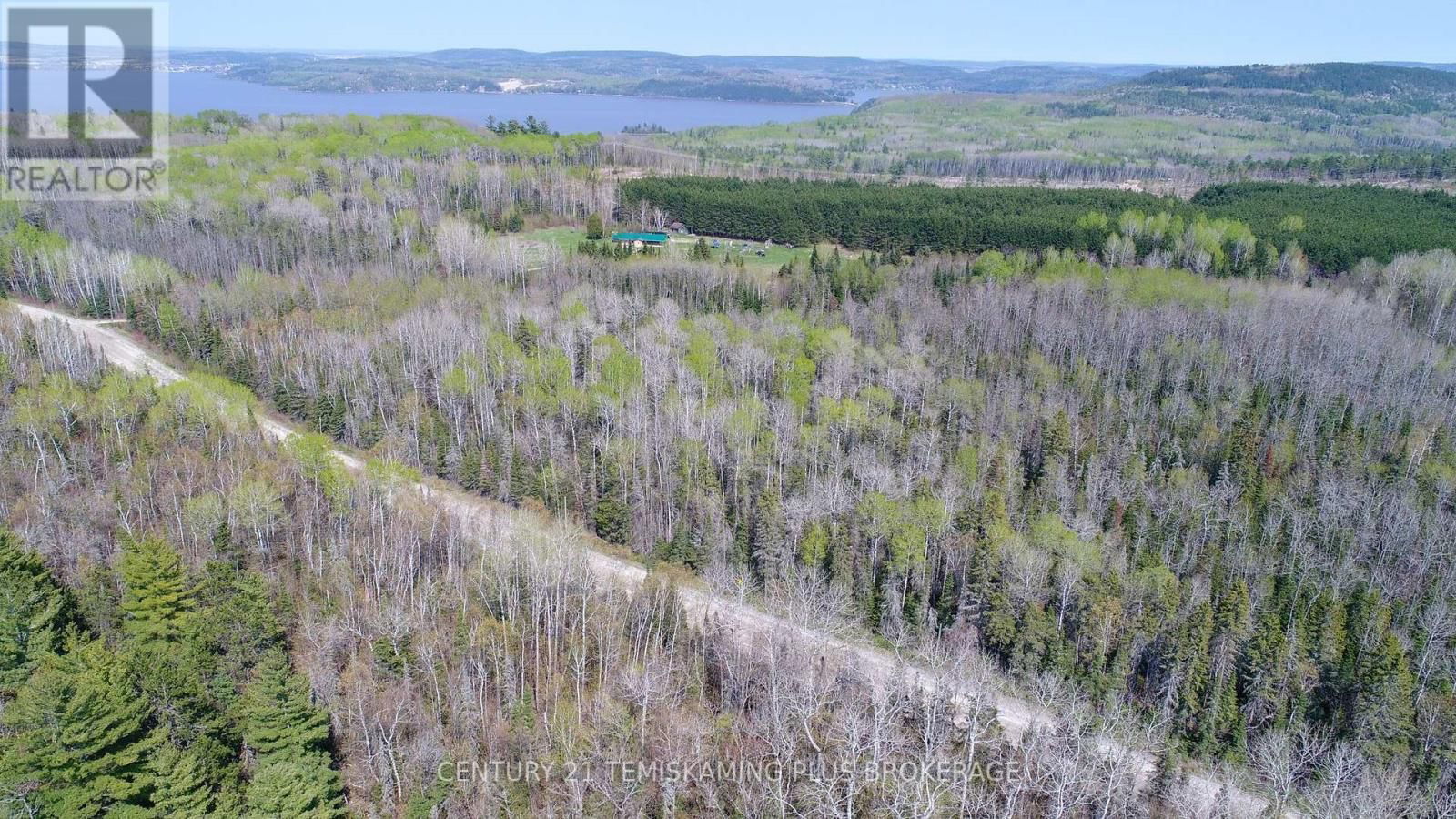 973293 567 HIGHWAY Image 32