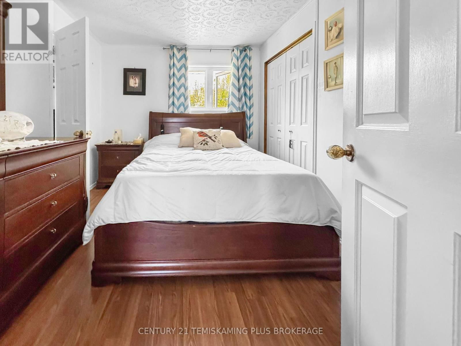 501178 BERRY ROAD Image 13