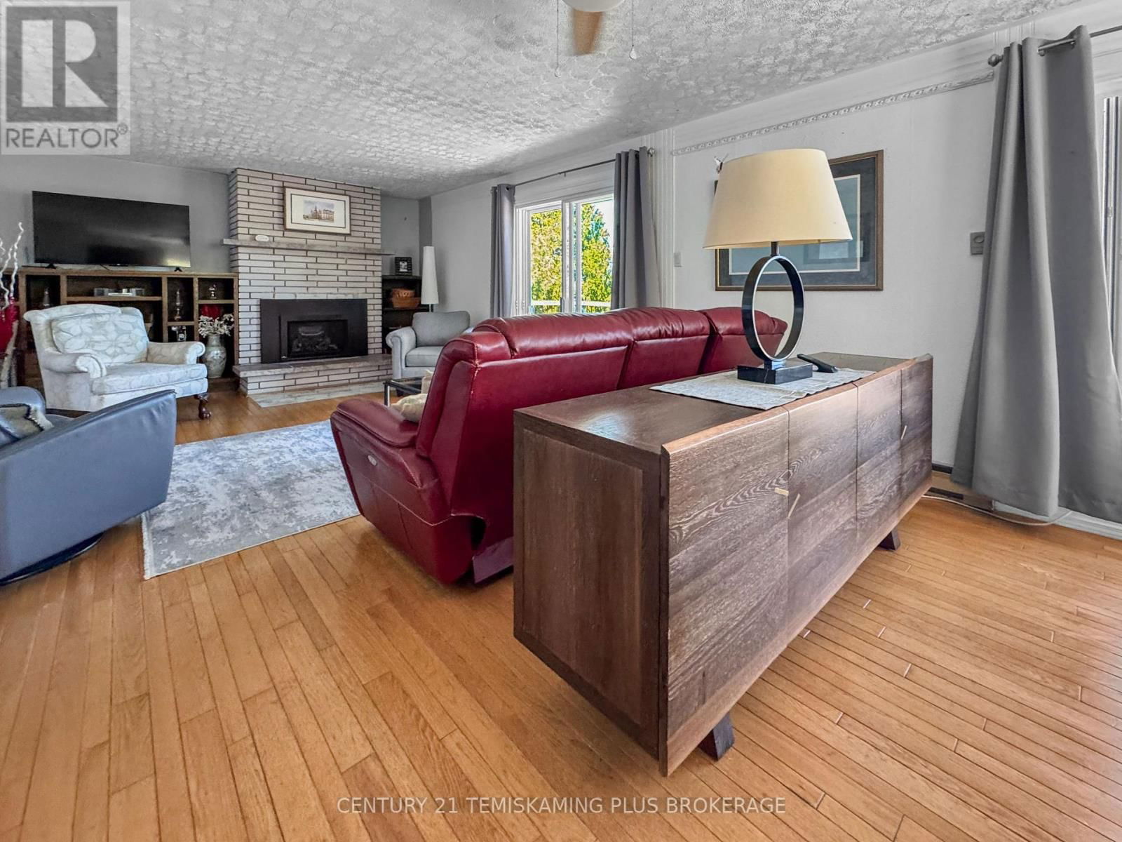501178 BERRY ROAD Image 5