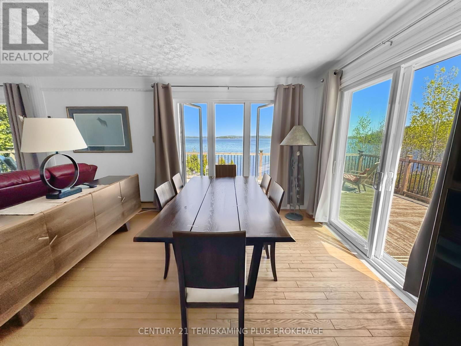 501178 BERRY ROAD Image 6