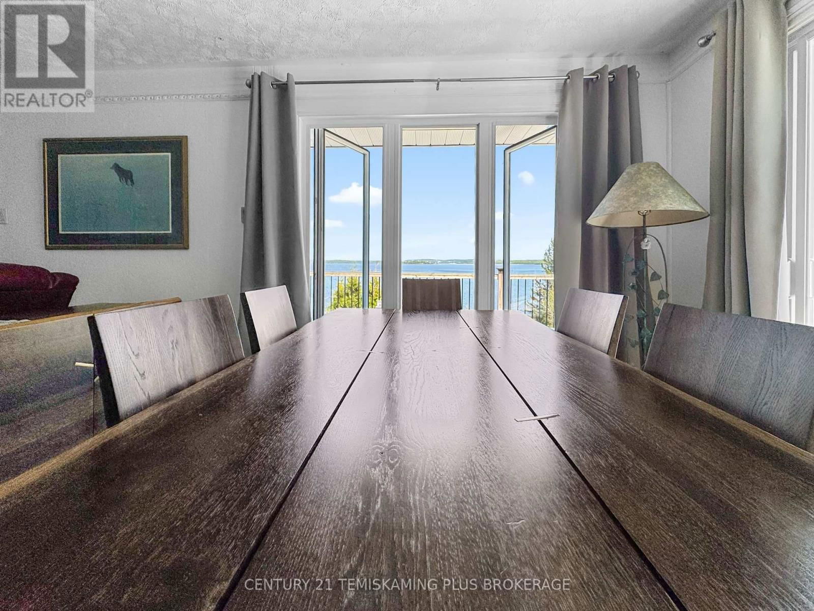 501178 BERRY ROAD Image 8