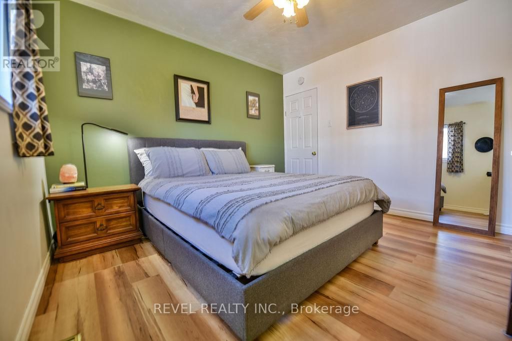 211 JUBILEE AVENUE WEST Image 13