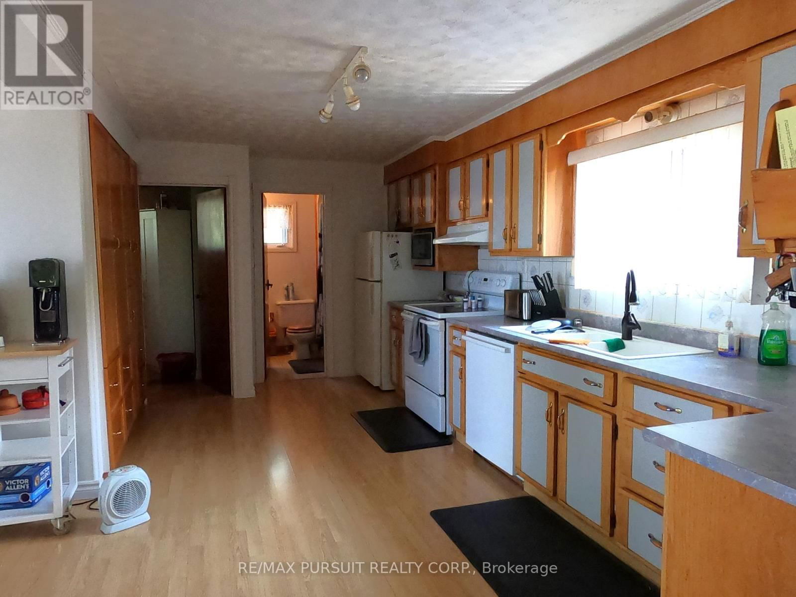 722190 SUMMERSET ROAD Image 10
