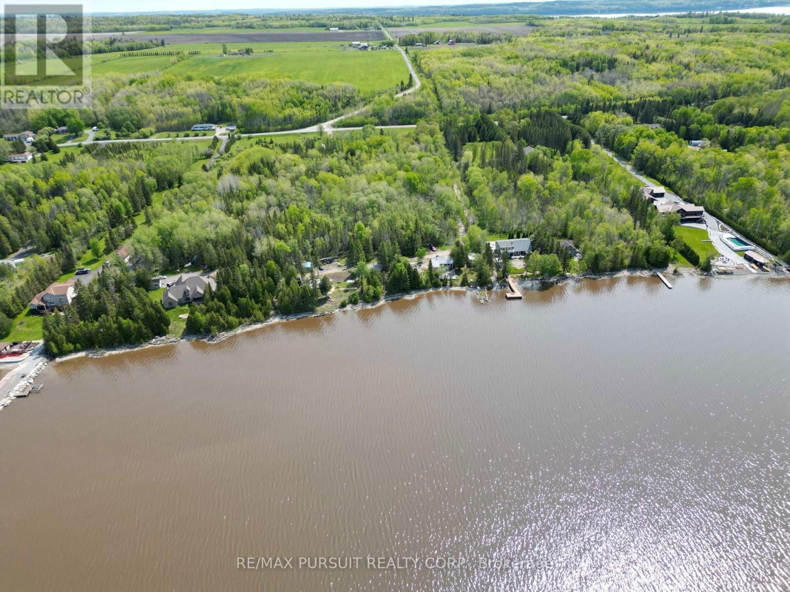 722190 SUMMERSET ROAD Image 44