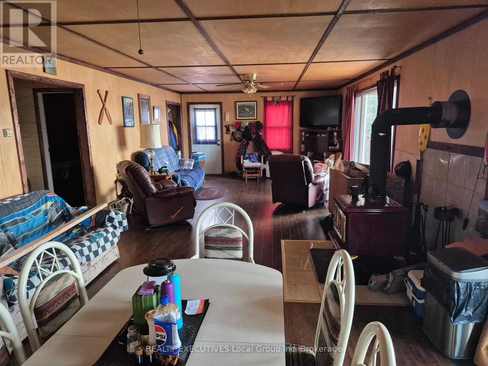 PCL 22353 ISLAND Image 7