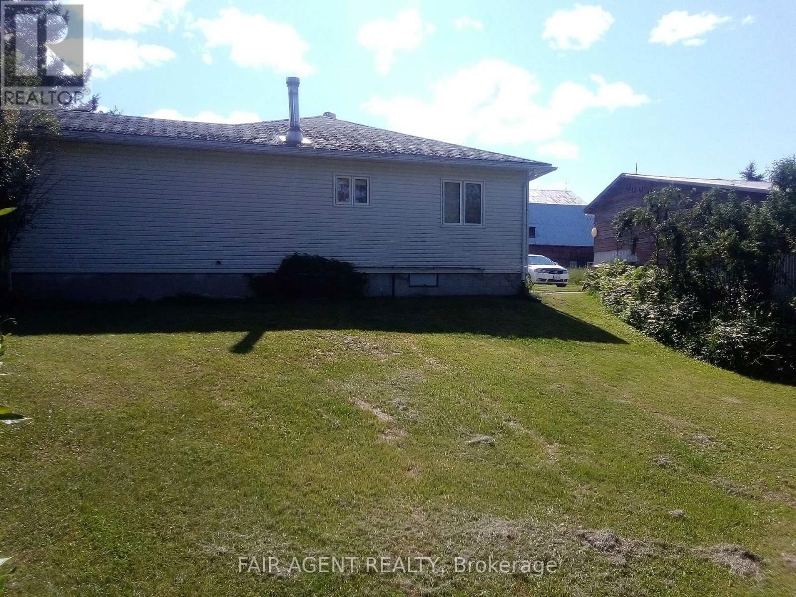 354451 HWY 624 Image 5