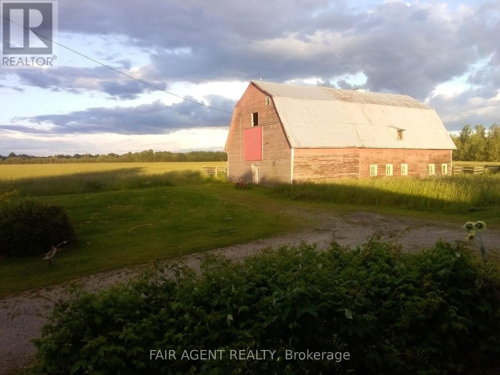 354451 HWY 624 Image 6