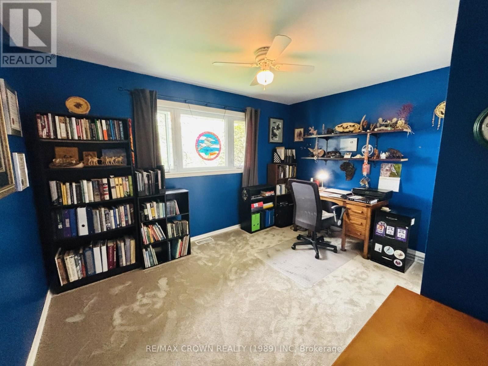 52 HELLEN AVENUE Image 16