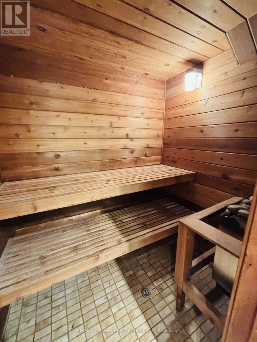 52 HELLEN AVENUE Image 30