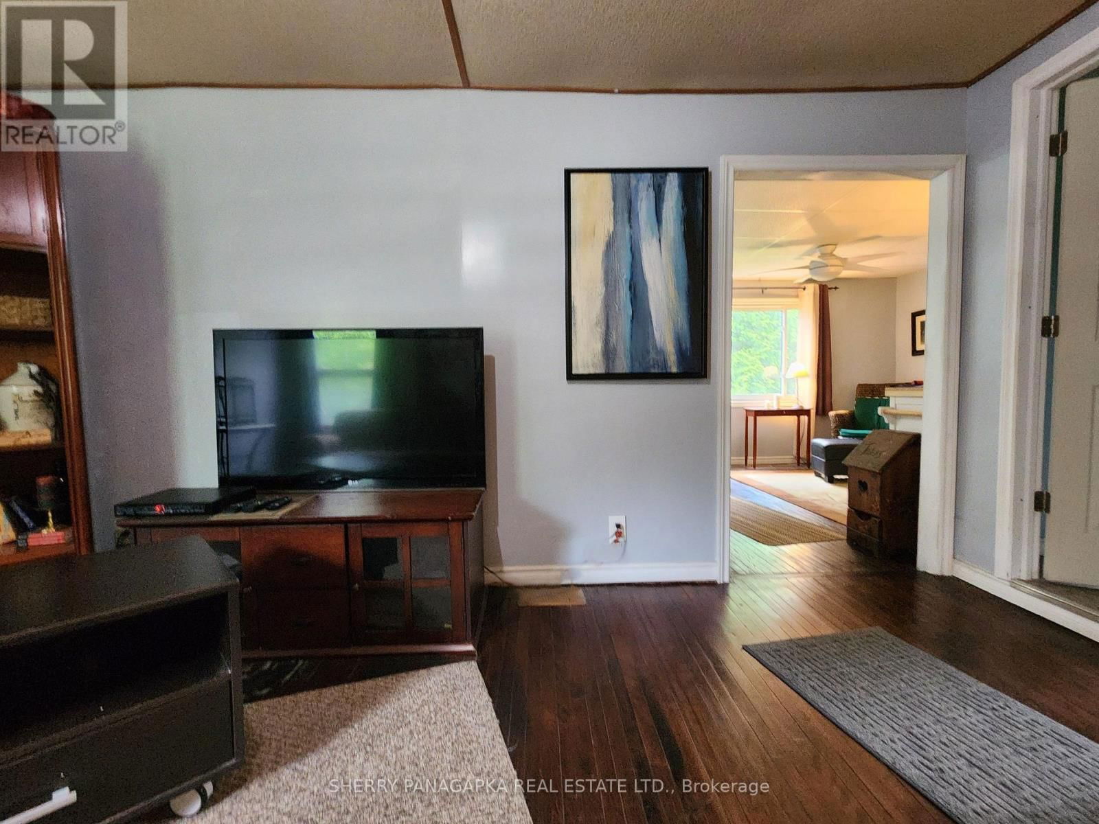 25 & 29 CONNELL AVENUE Image 12