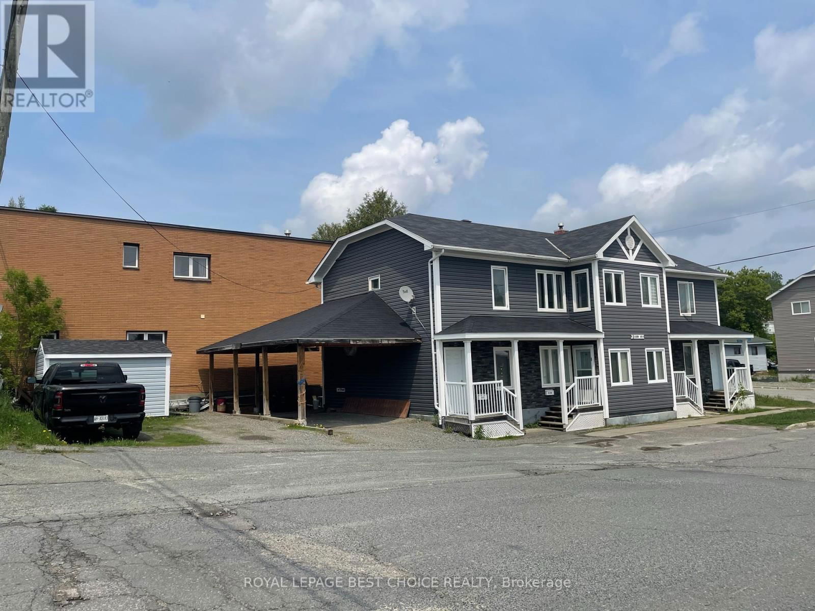 8 DIXON AVENUE Image 3