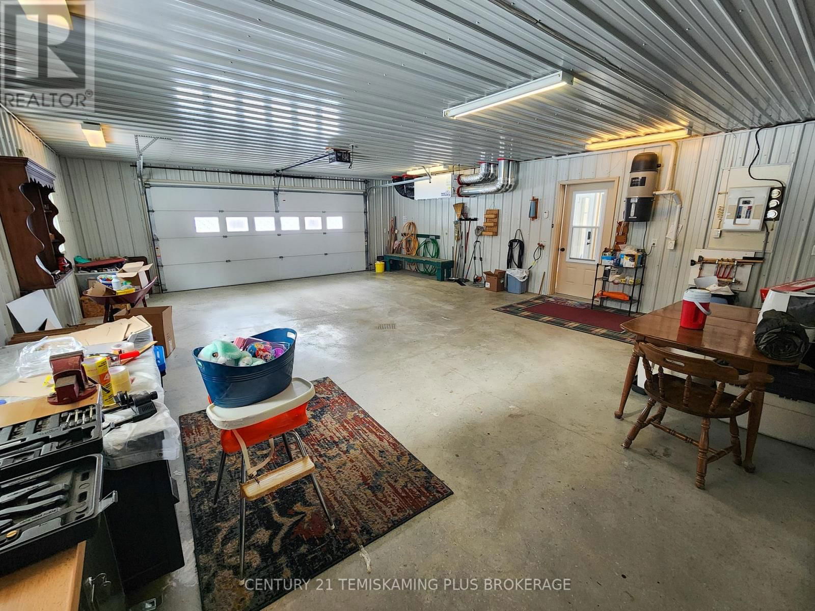 331475 HIGHWAY 11 Image 35