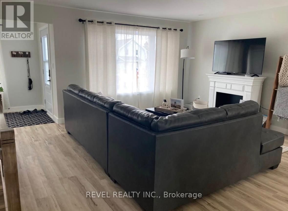 172 THIRTEENTH AVENUE Image 8