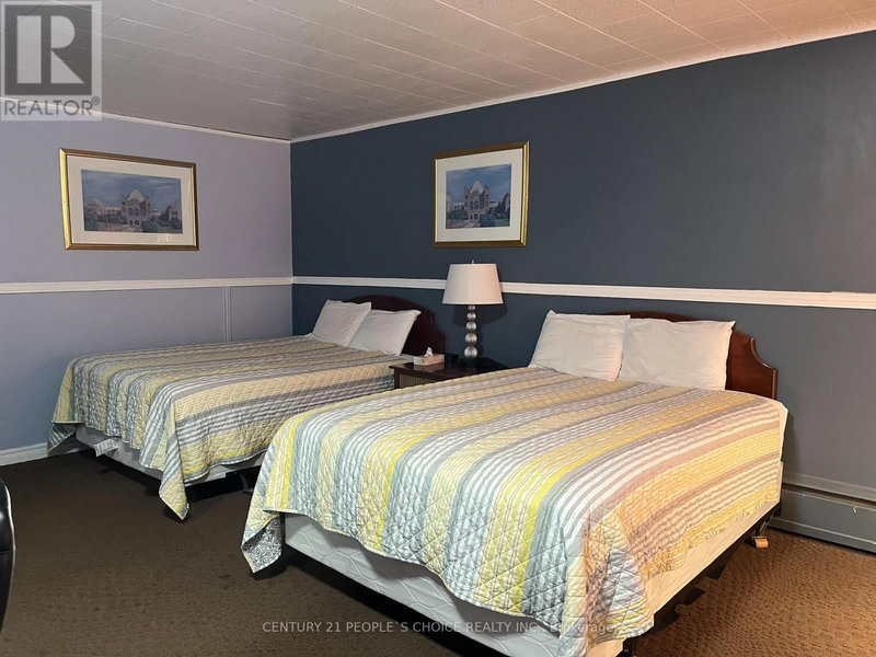 Image #1 of Business for Sale at Highway 11, Cochrane, Ontario