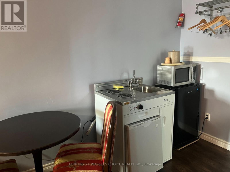 Image #1 of Business for Sale at Highway 11, Cochrane, Ontario