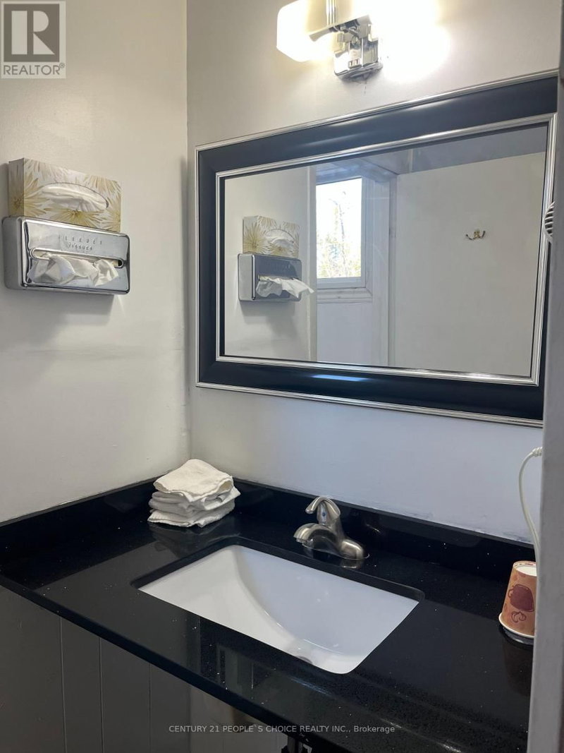 Image #1 of Business for Sale at Highway 11, Cochrane, Ontario