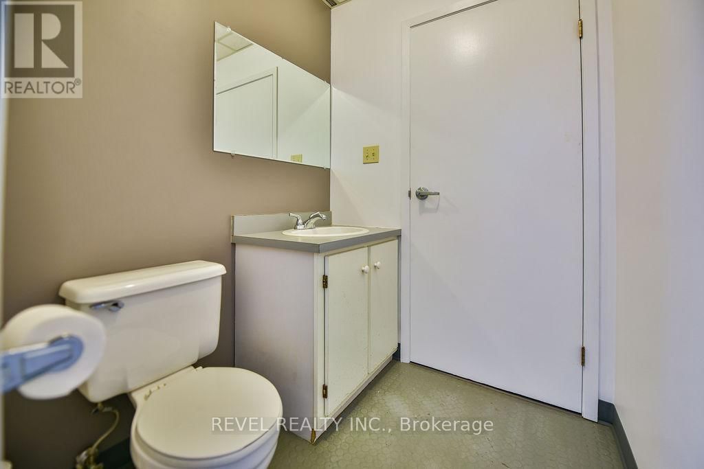 255 ALGONQUIN BOULEVARD EAST Image 10