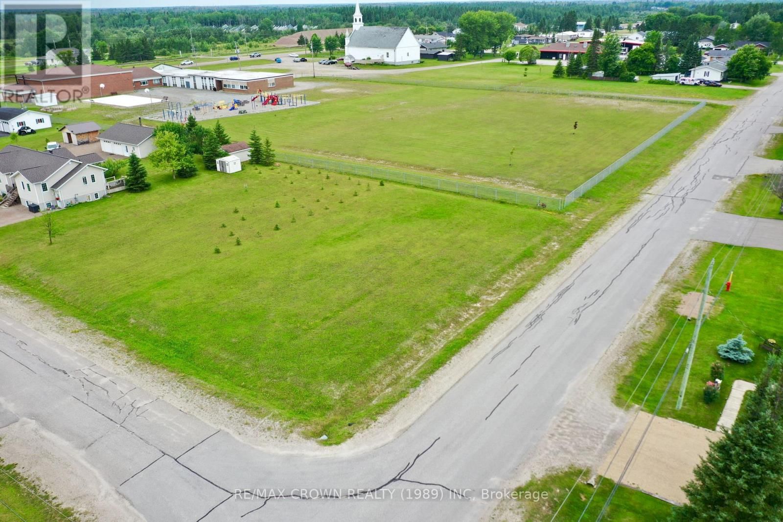 11 GRENIER AVENUE Image 12