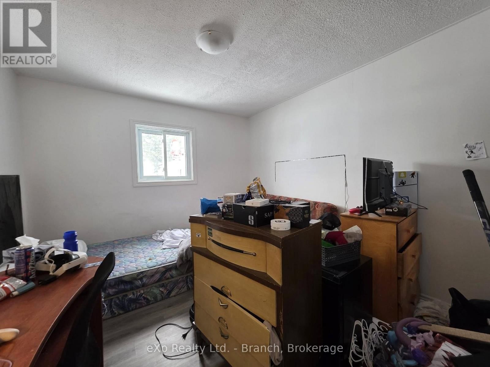 112 MCDOUGALL STREET Image 10