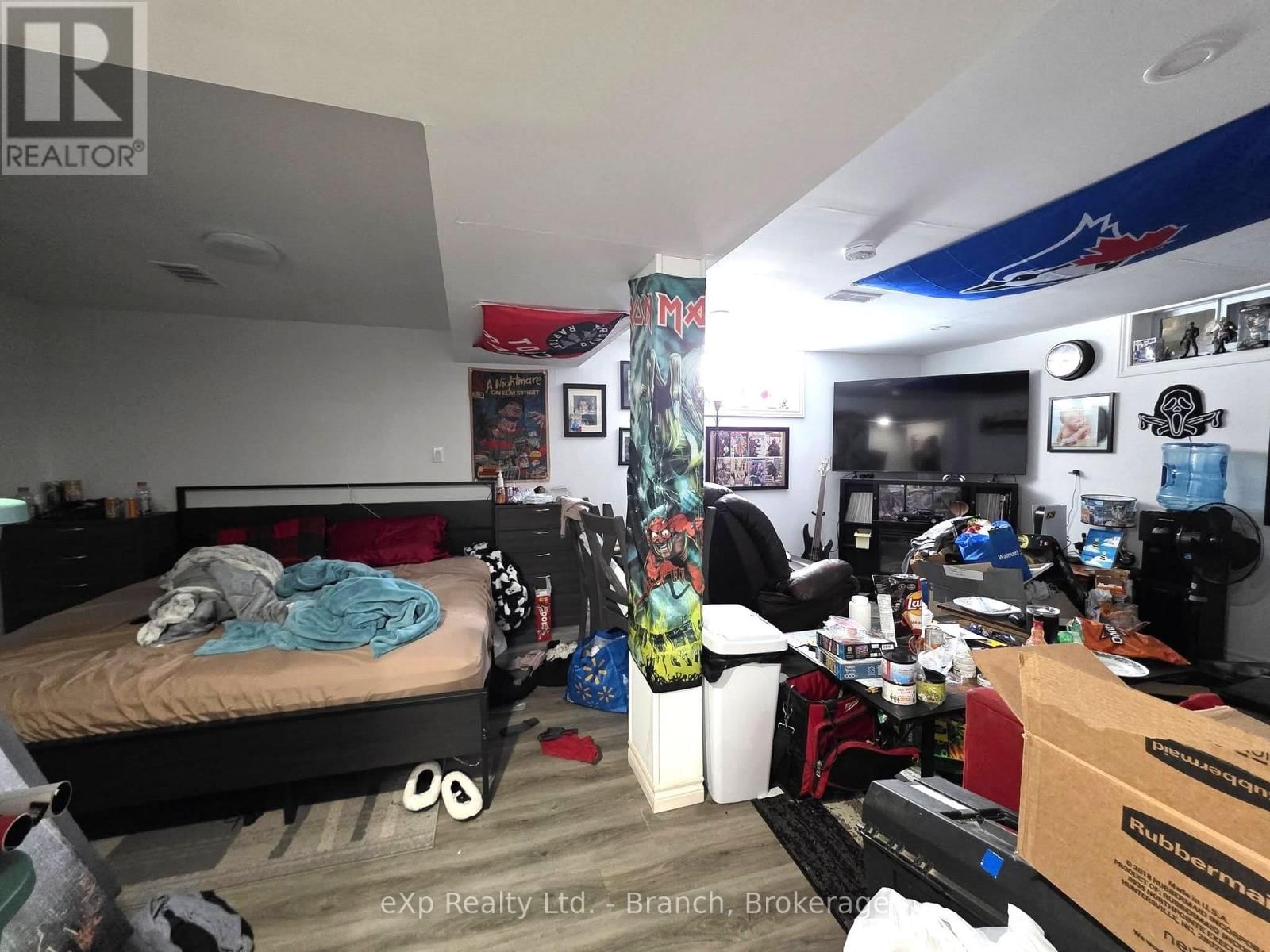 112 MCDOUGALL STREET Image 17