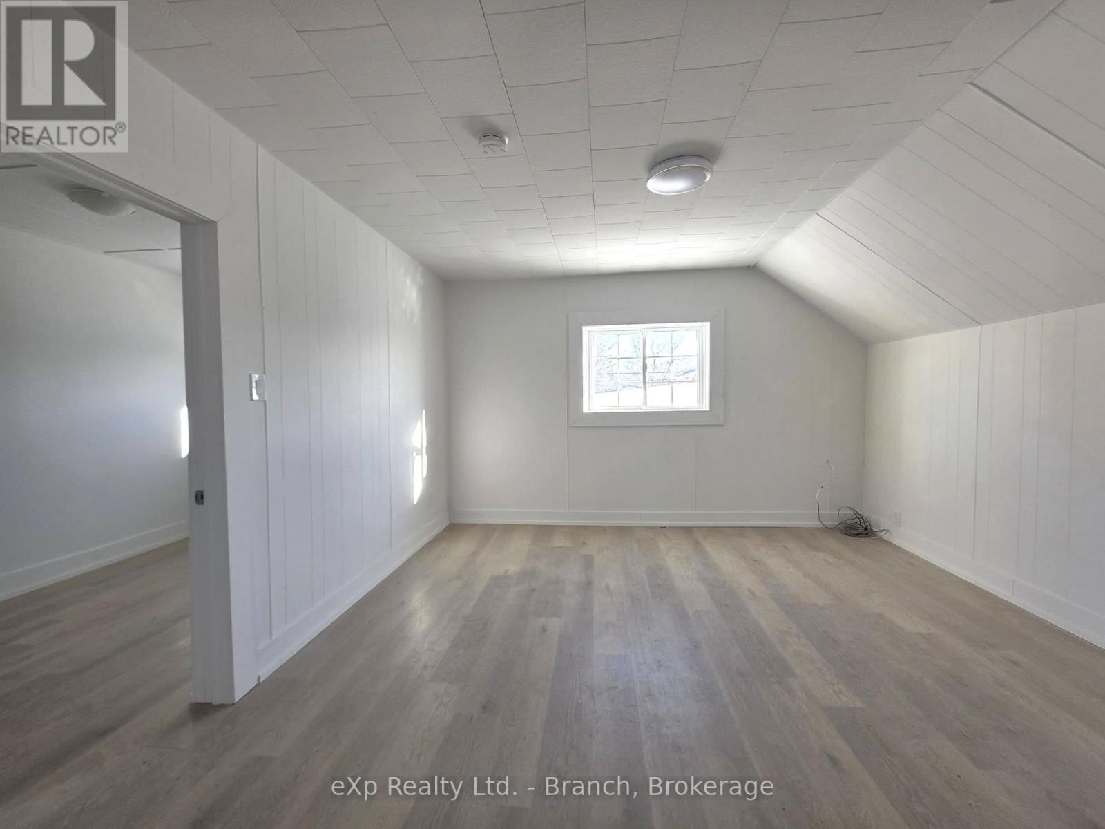 85 FATHER COSTELLO DRIVE Image 8