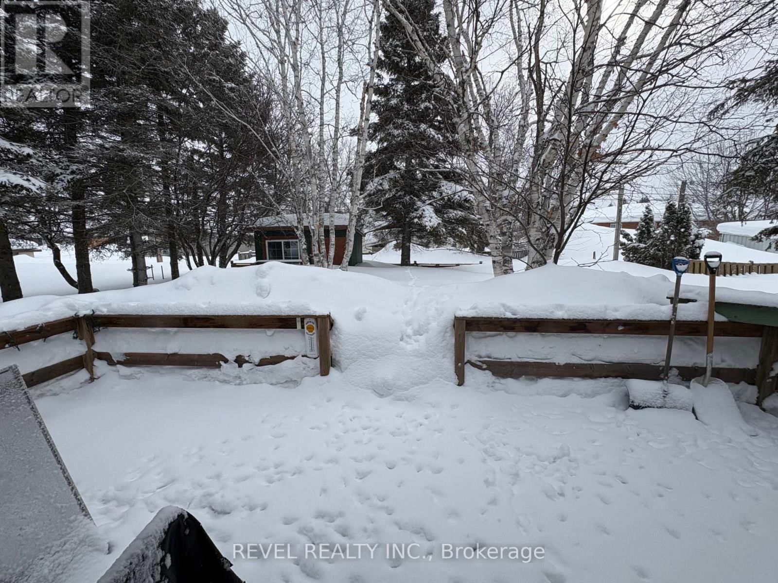 390 SEVENTEENTH AVENUE Image 30