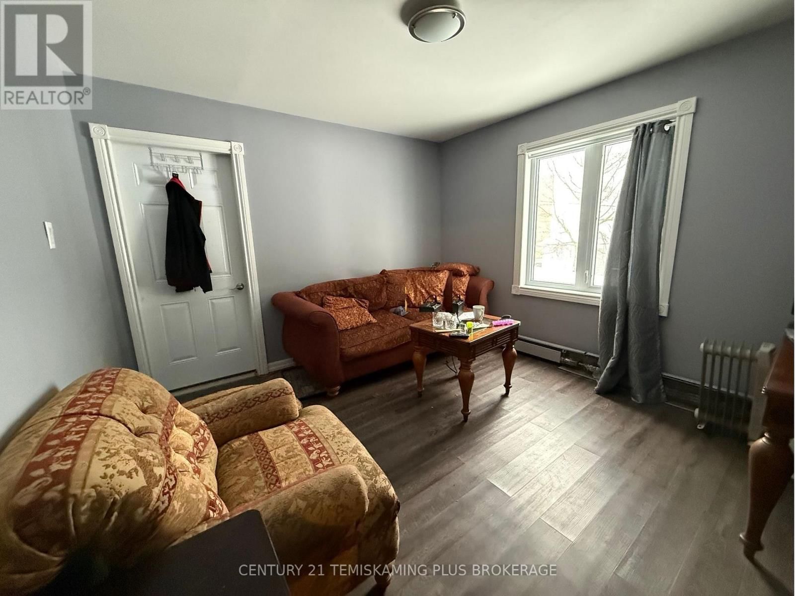 69 MCCAMUS AVENUE Image 10