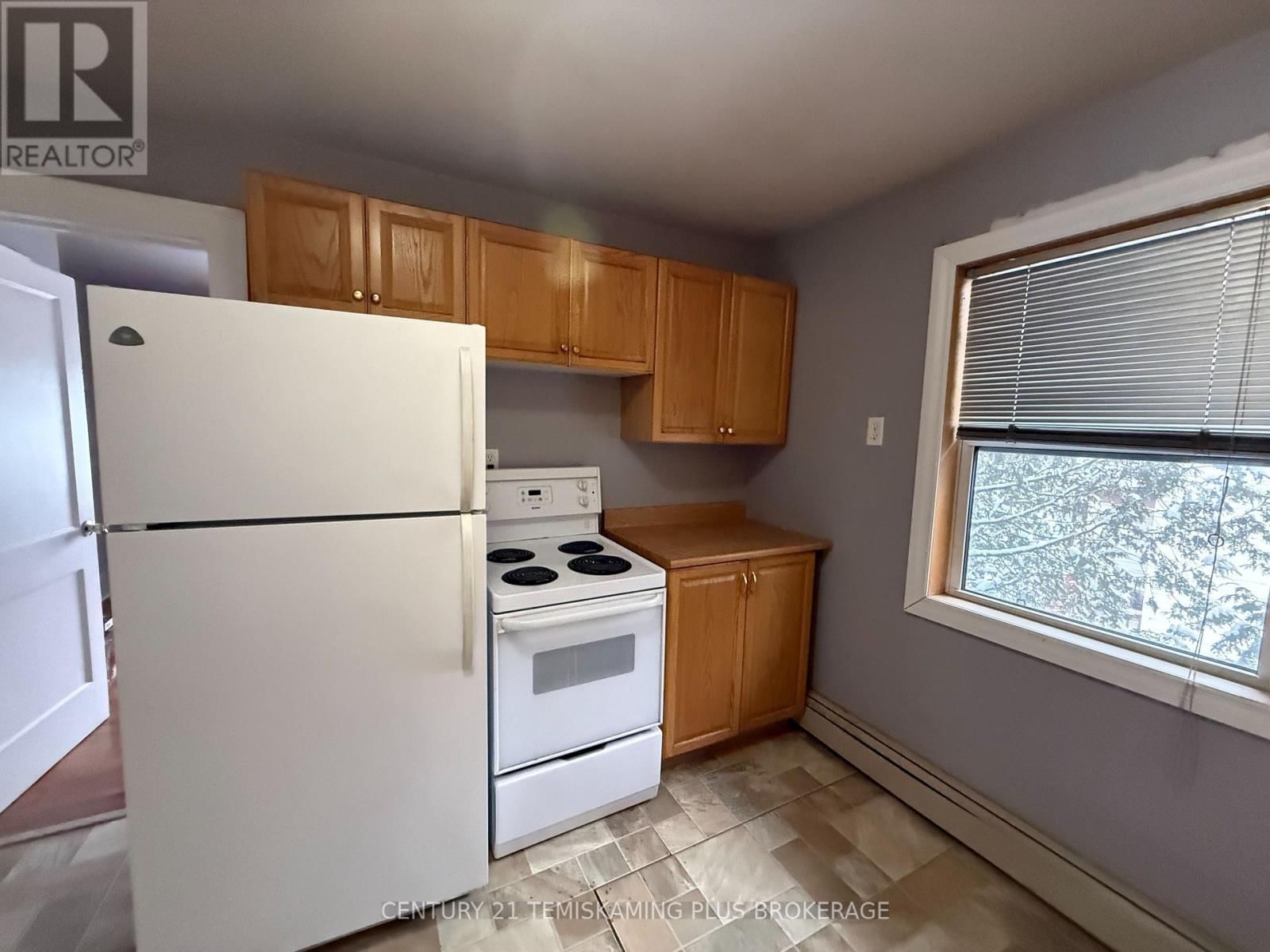 69 MCCAMUS AVENUE Image 14