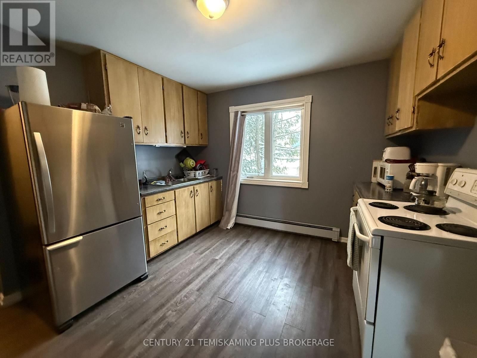 69 MCCAMUS AVENUE Image 8