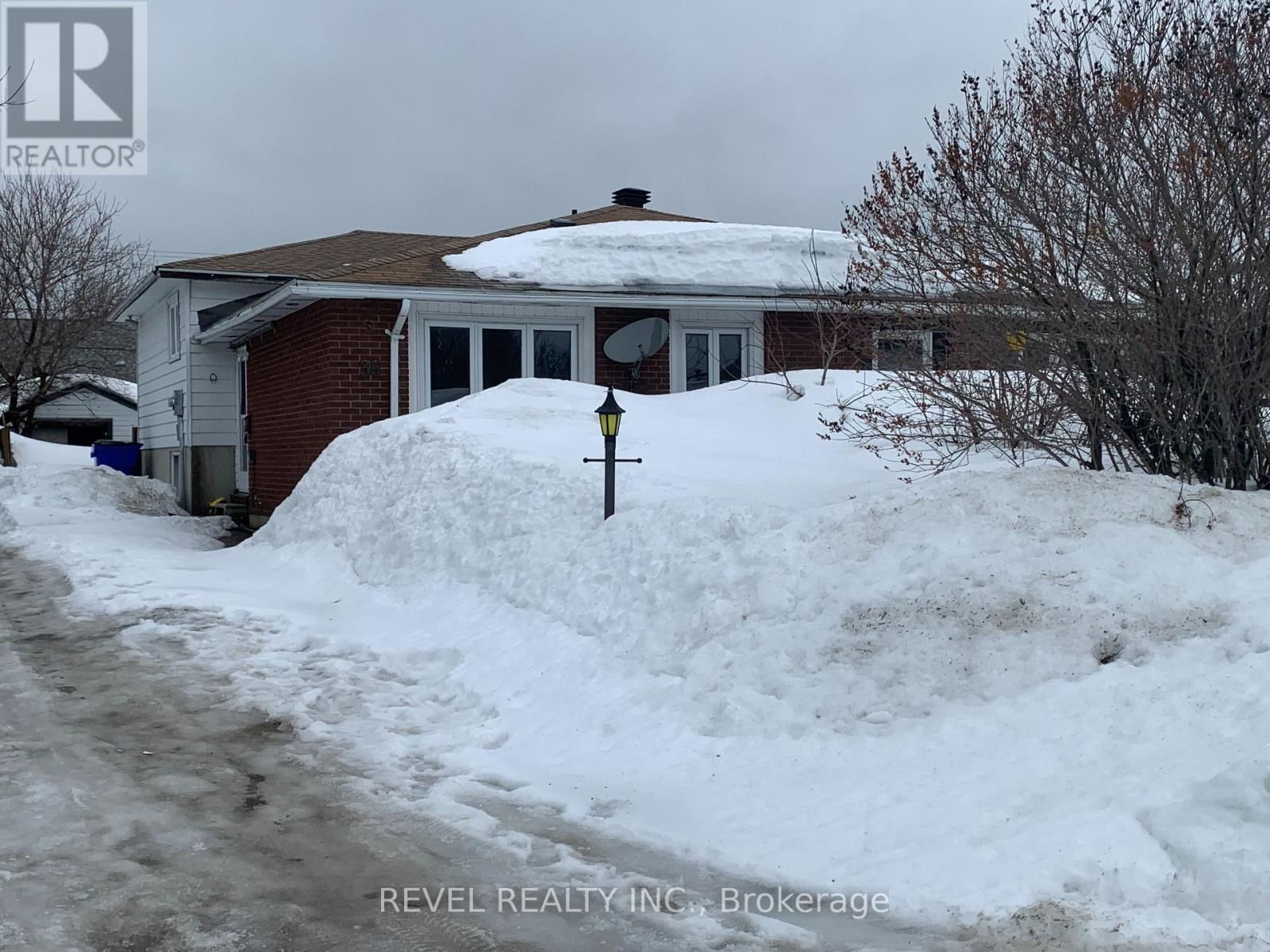 35 GRAHAM LANE Image 1