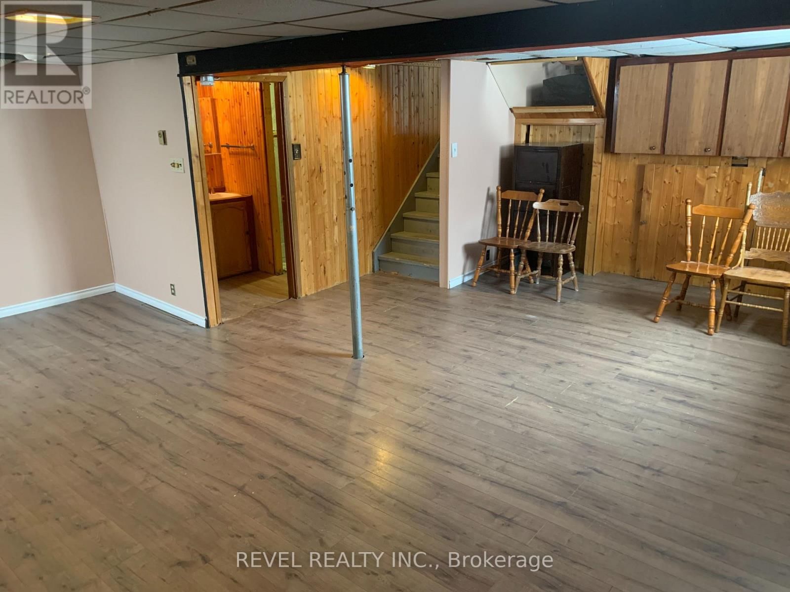 35 GRAHAM LANE Image 16