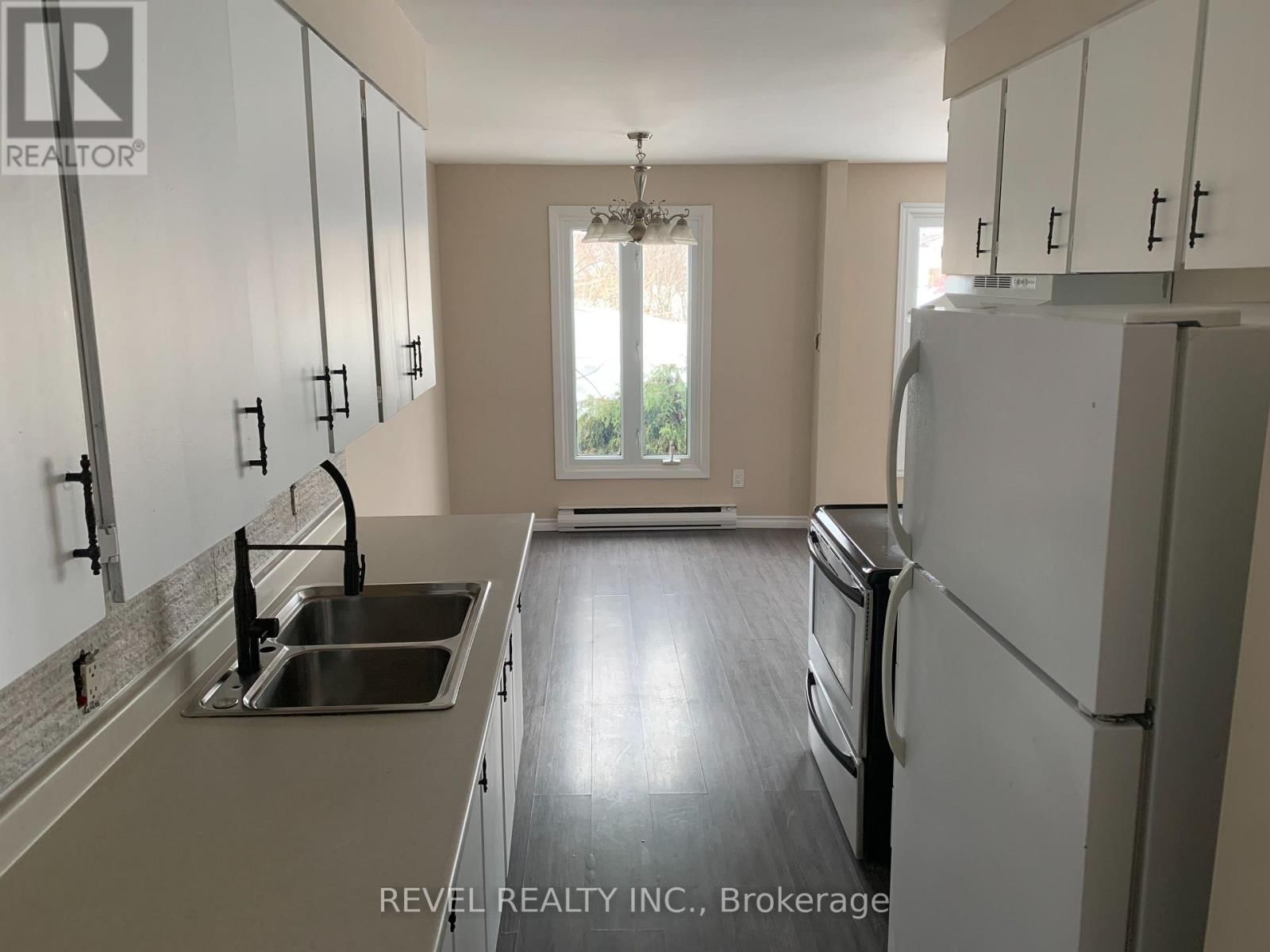 35 GRAHAM LANE Image 3