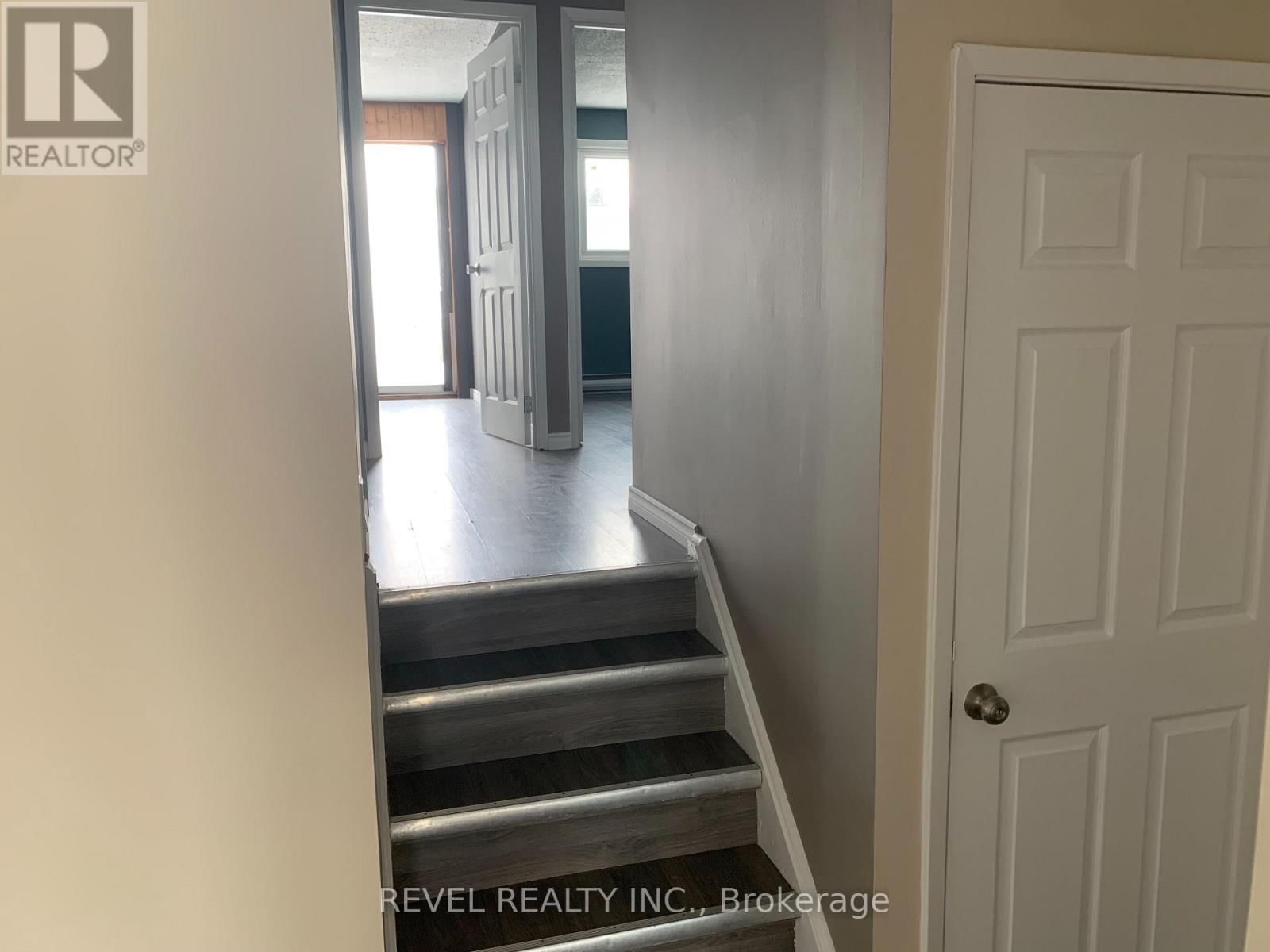 35 GRAHAM LANE Image 6