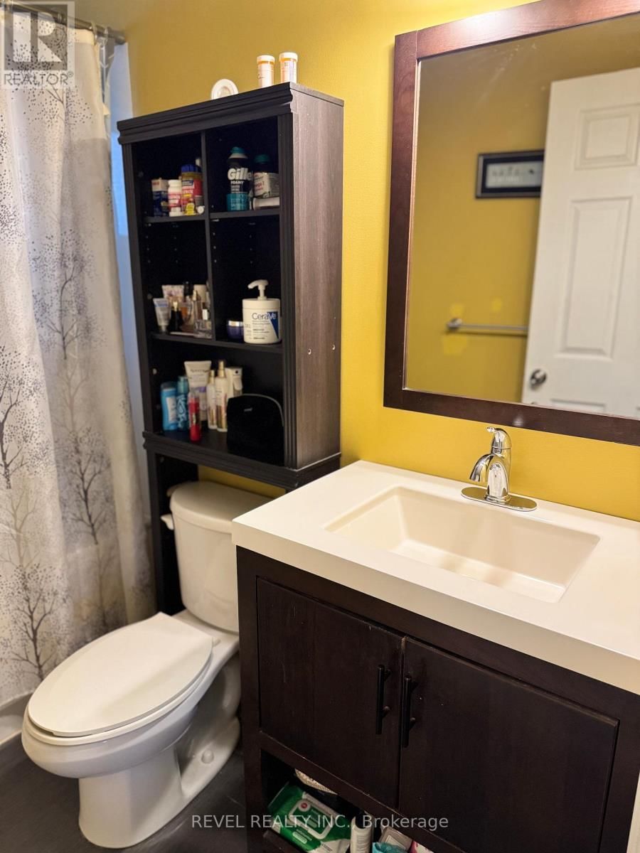 714 EYRE BOULEVARD Image 16